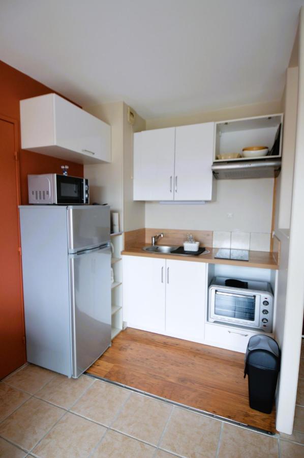 Appartement Au Pied De La Plage - Balcon - Parking Courseulles-sur-Mer Luaran gambar