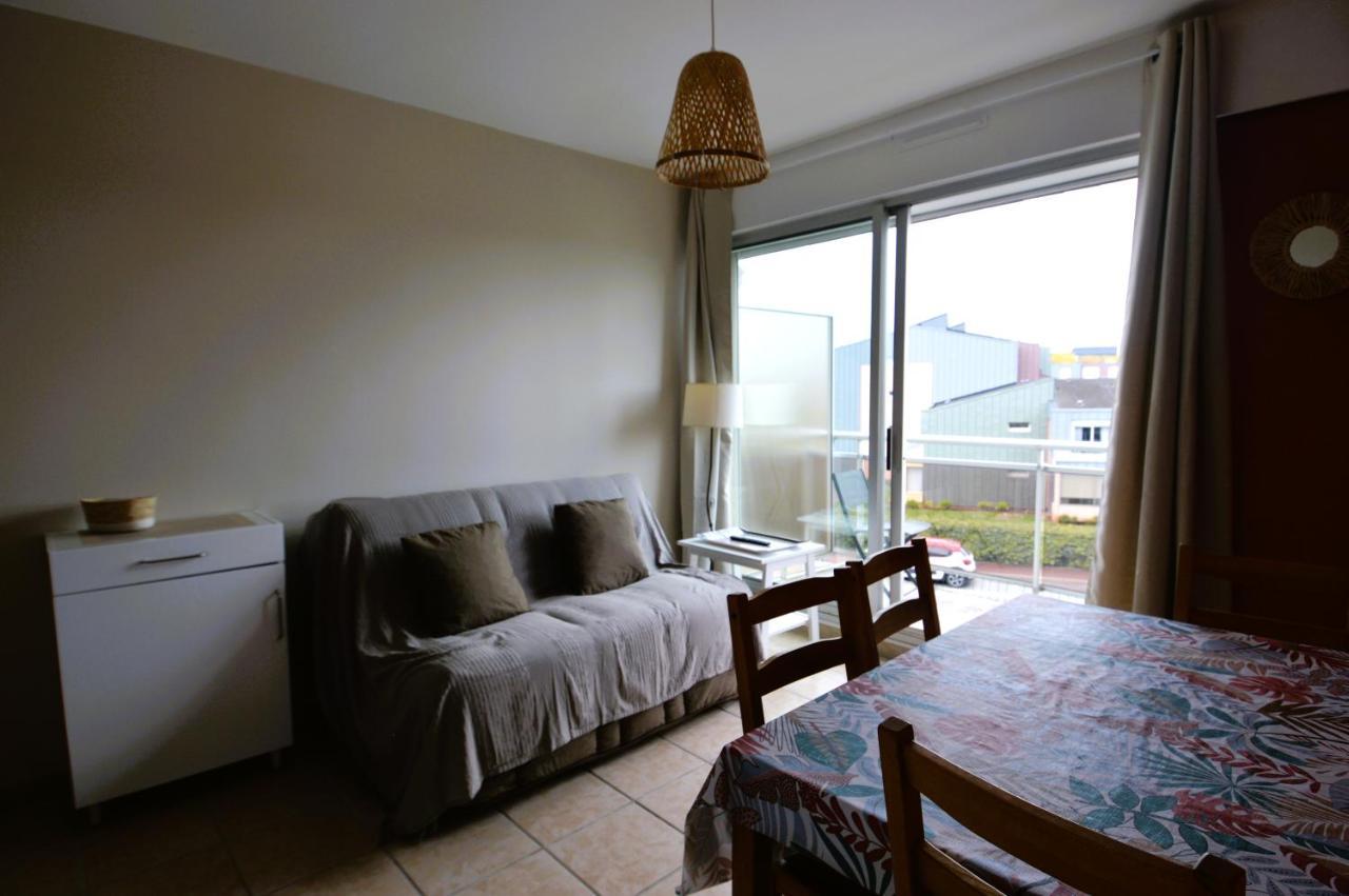 Appartement Au Pied De La Plage - Balcon - Parking Courseulles-sur-Mer Luaran gambar