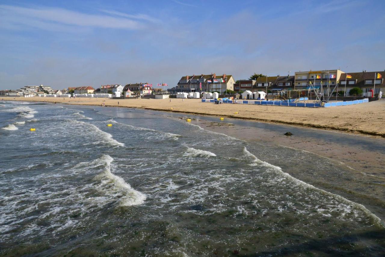 Appartement Au Pied De La Plage - Balcon - Parking Courseulles-sur-Mer Luaran gambar