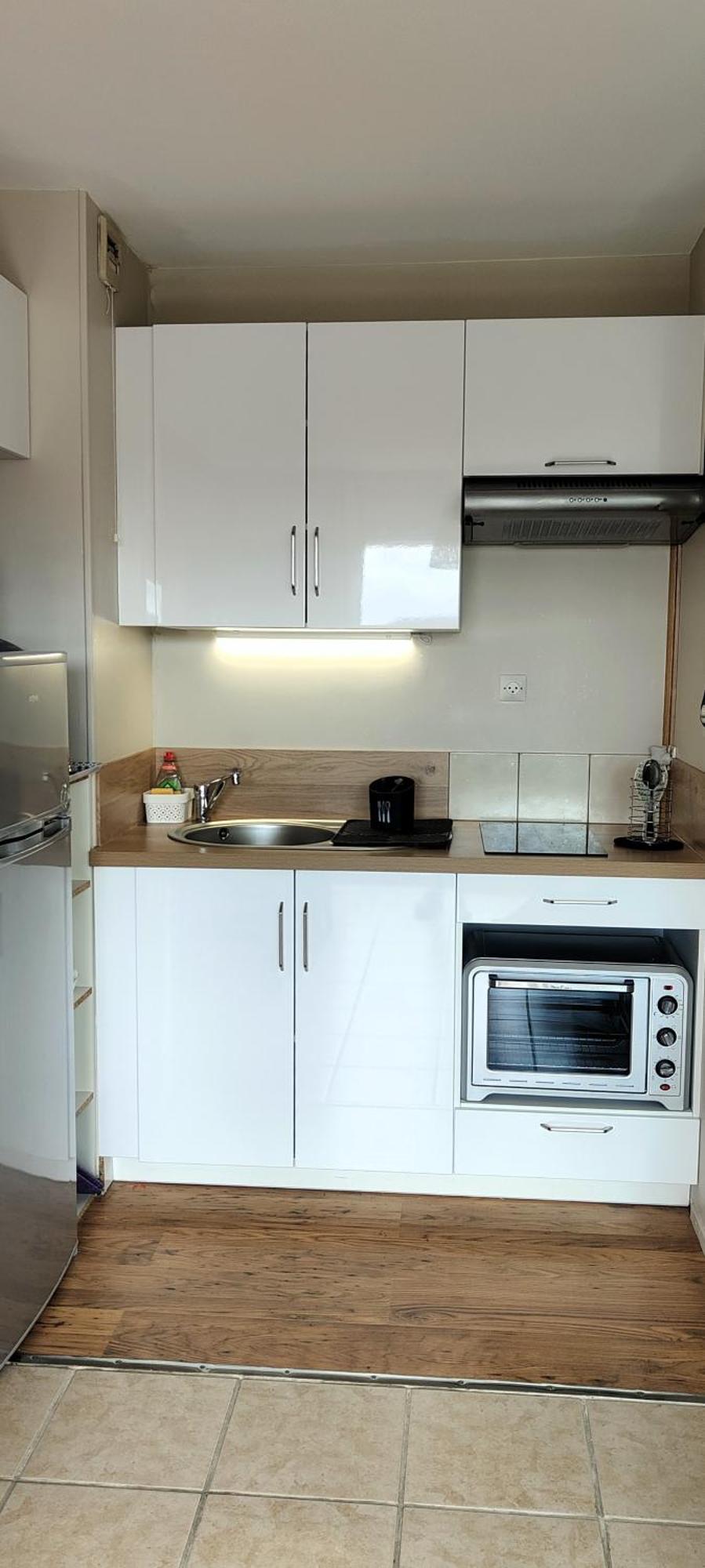 Appartement Au Pied De La Plage - Balcon - Parking Courseulles-sur-Mer Luaran gambar